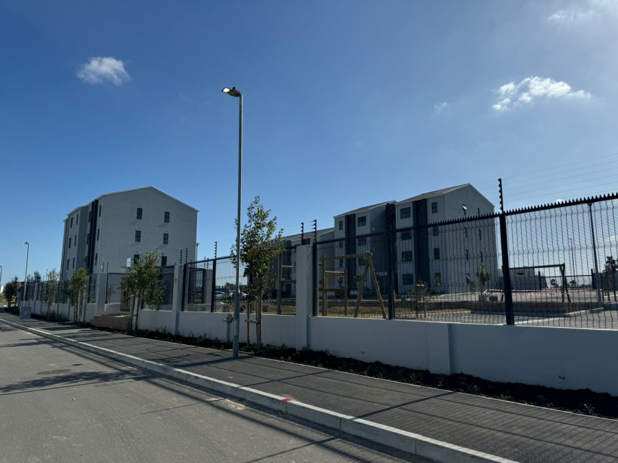 1 Bedroom Property for Sale in Rivergate Western Cape